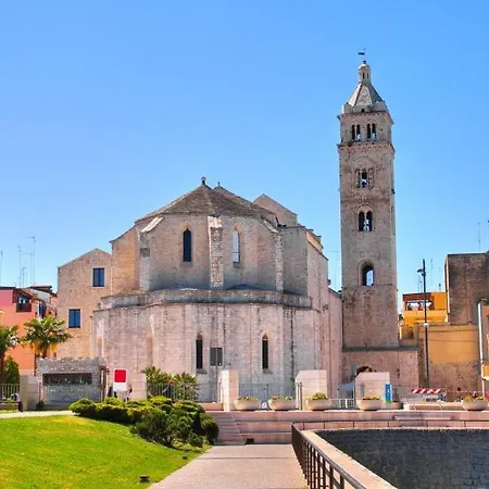 Centro Storico Redmood House A 5 Min Dal Mare, Wi-fi, A/c E Netflix